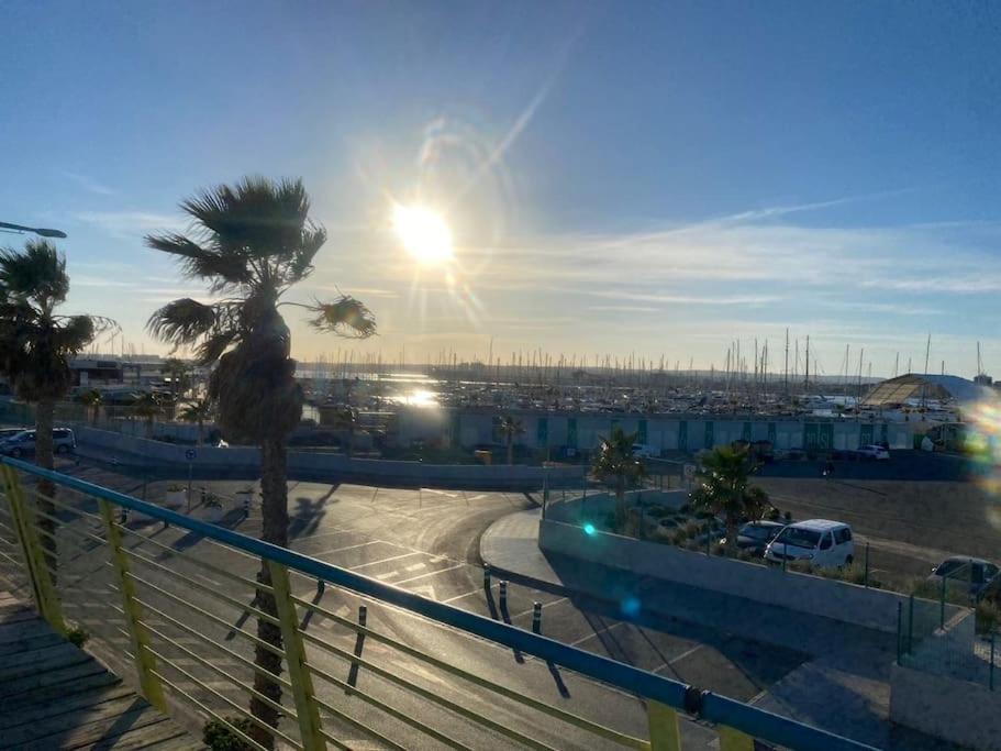 Apartment Radio Murcia Torrevieja Bagian luar foto